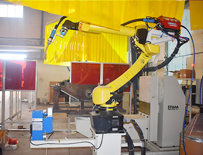自动焊接机器人（双工位）